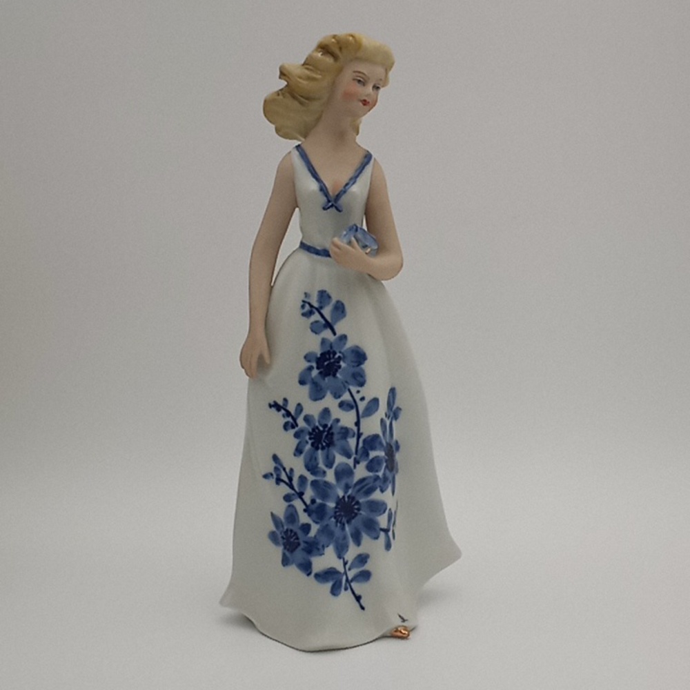Vintage German cobalt blue porcelain art deco woman figurine